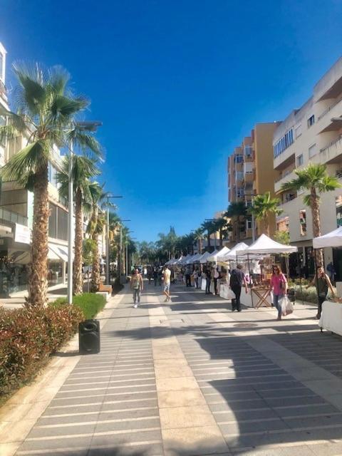 Studio In The Center Of Torremolinos Apartment Bagian luar foto